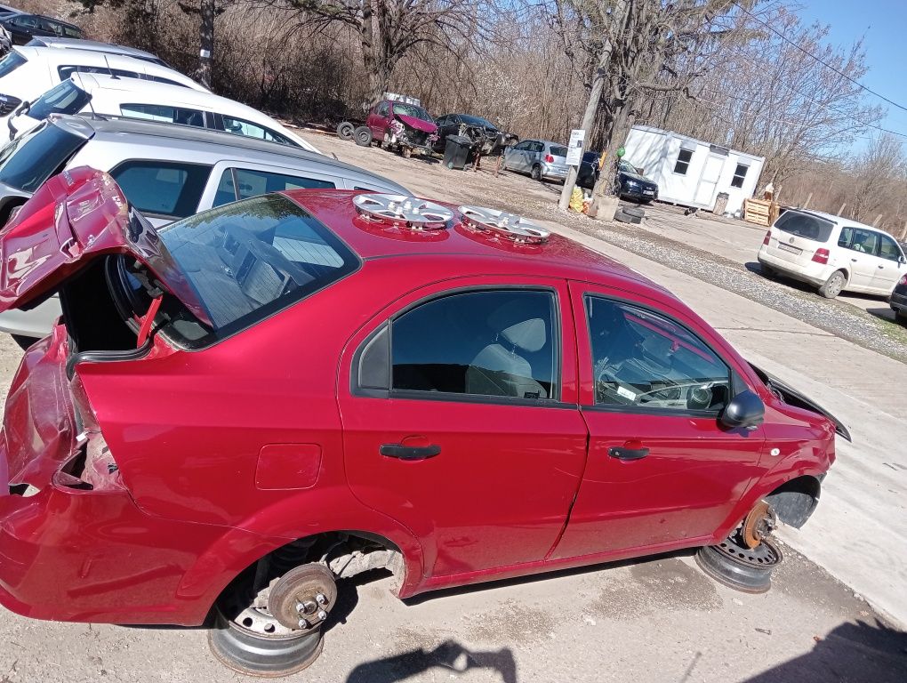 Dezmembrez Chevrolet aveo 1.2i Euro 5