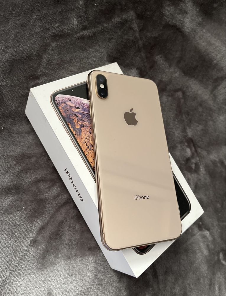 Продам iphone XS MAX