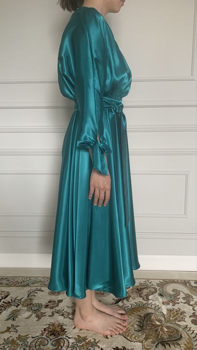 Вечернее платье изумруд