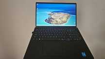 Laptop Dell Vostro 3520
