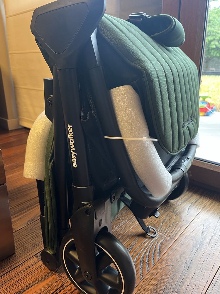 Easywalker Jackey 2 количка за бебета и деца