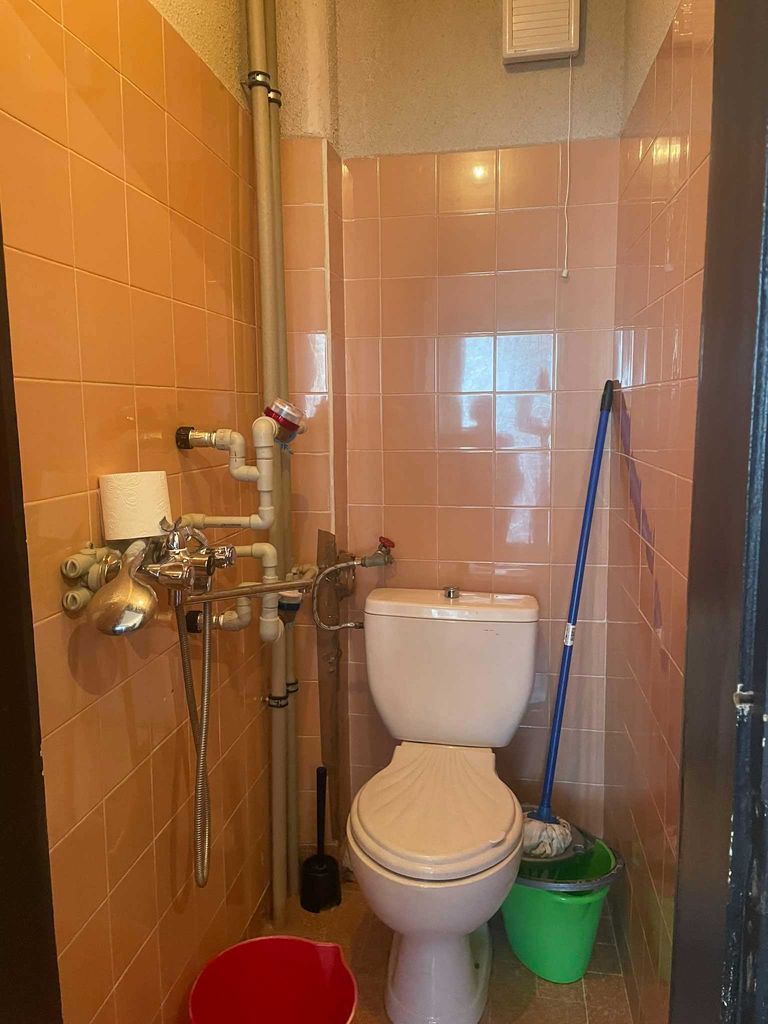 Дава се под наем Тристаен апартамент в София, Младост 4 - 100 кв.м за 612 € - Снимка #10
