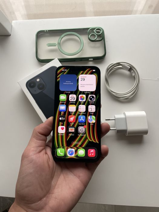 • Iphone  13 • midnight  •  FULLBOX •