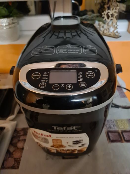 Masina de făcut pâine Tefal