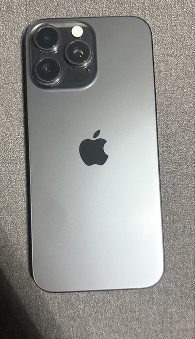 iPhone 16 Pro Max 512GB – като нов, с гаранция до 2027 г.