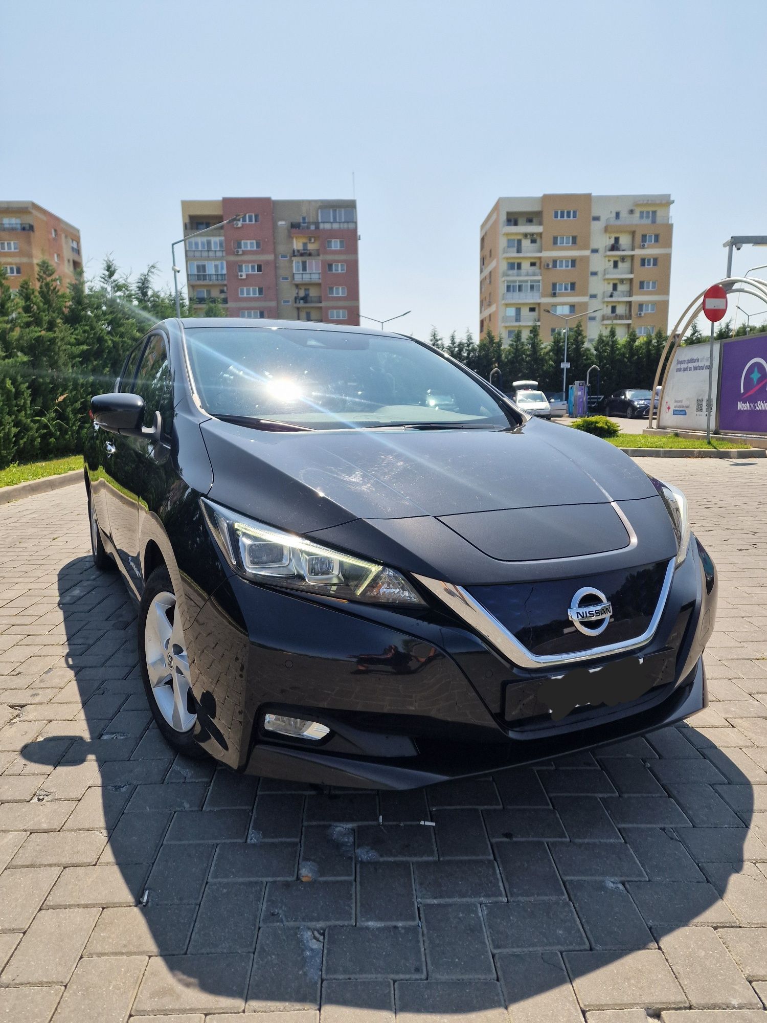 Nissan leaf 40kw pilot automat self driving full led