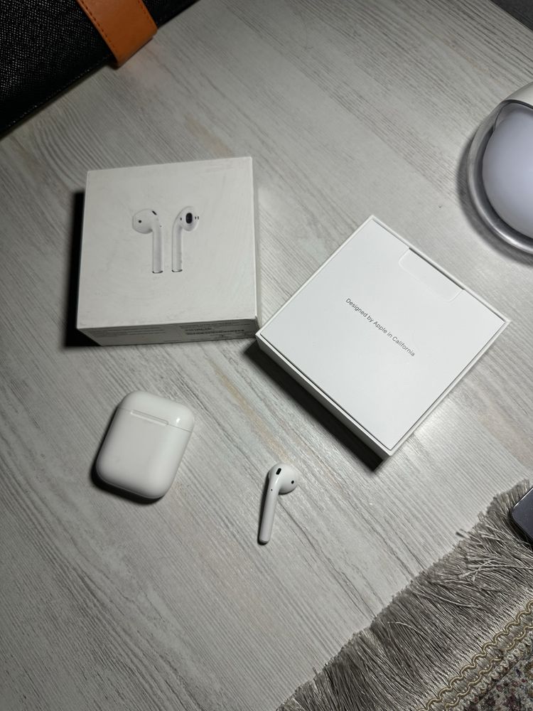 AirPods 2 оригинал — кейс + правый наушник + коробка + кабель