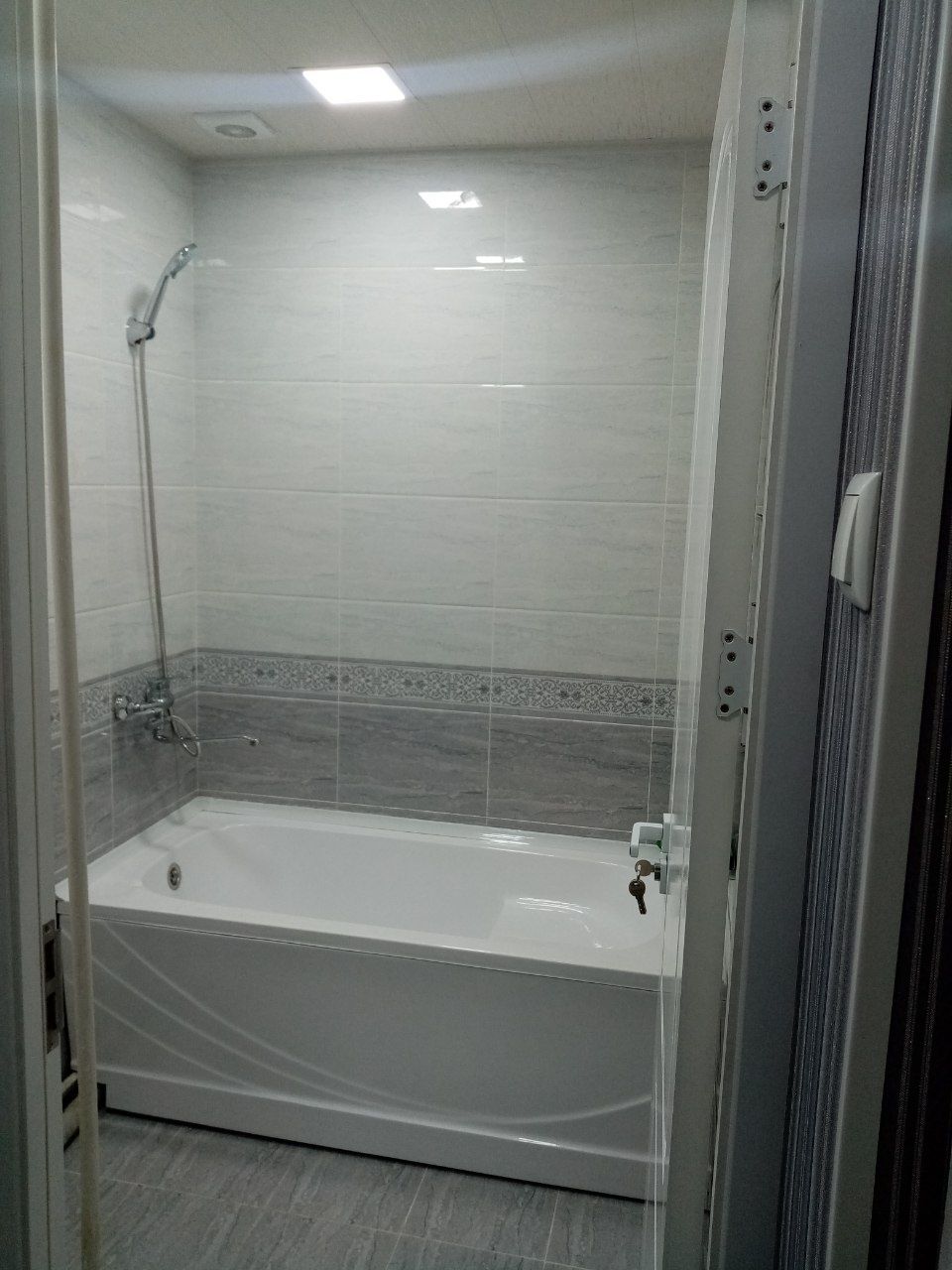 Сдаю в аренду 3 ком квартиры, с евроремонтом, 500$