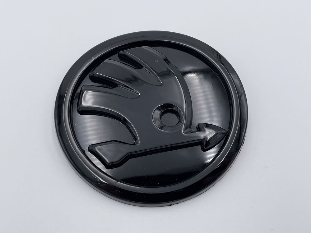 Emblema Skoda fata negru 90 mm