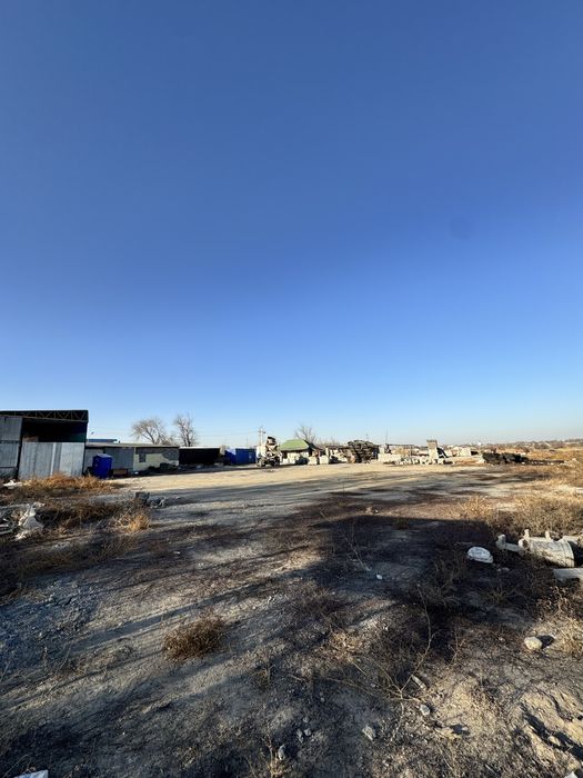 Сдам в аренду участок вдоль дороги Алматы большой поток машин трассы