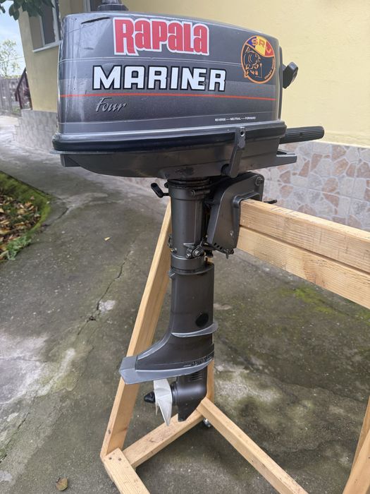 Moror pentru barca de 4cp model MARINER