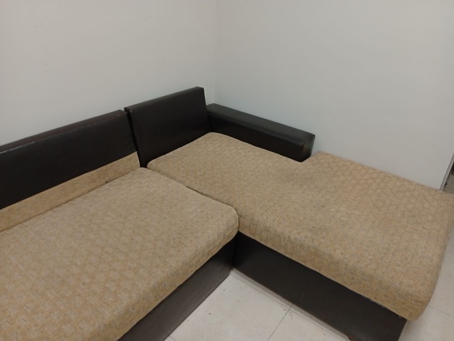 Диван ъглов разтегателен