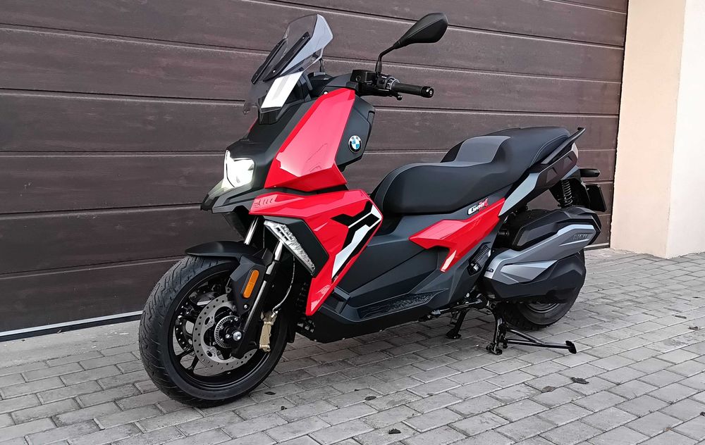 Vând scuter C400X BMW