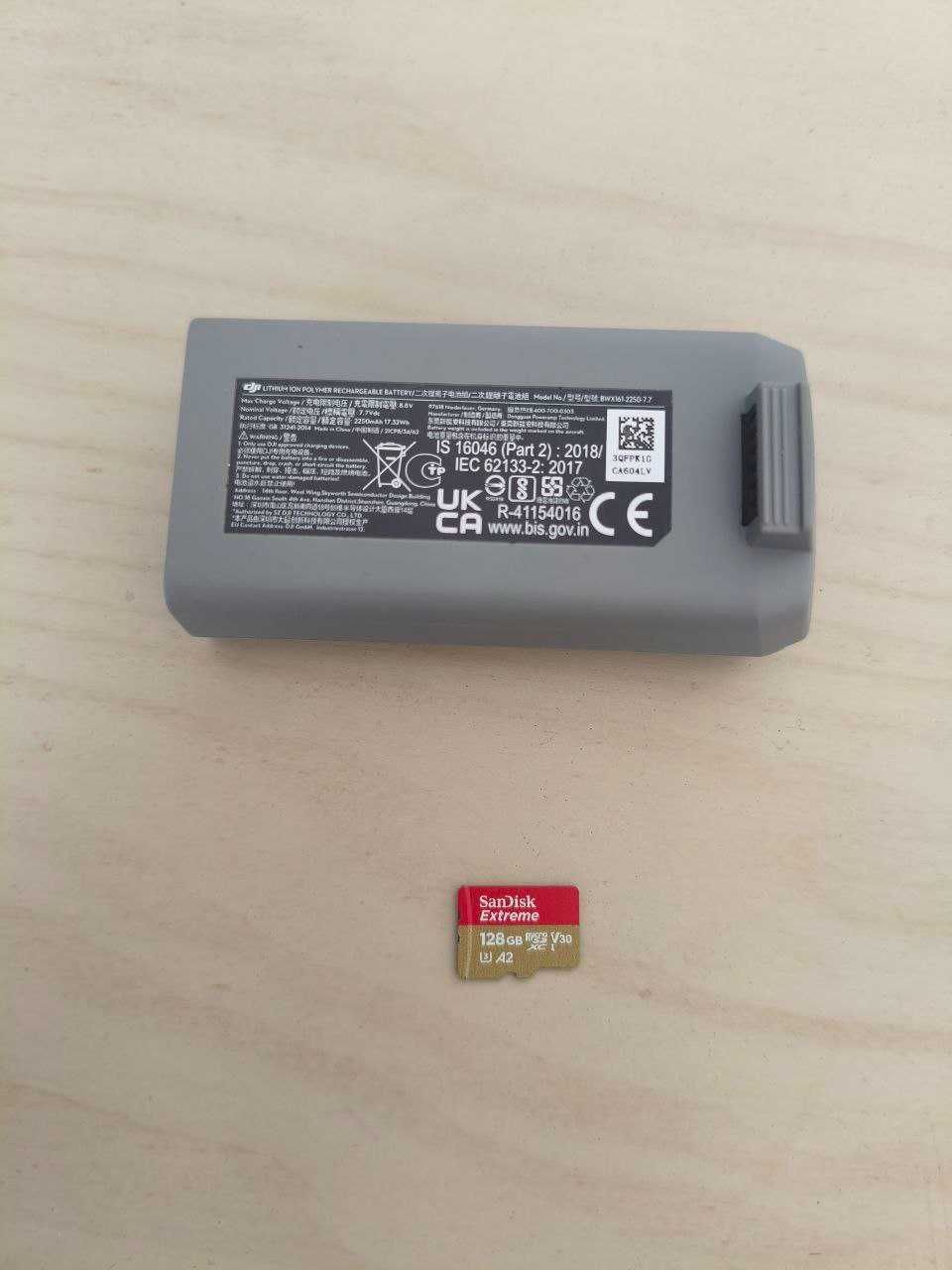 Продавам Дрон DJI MINI SE в перфектно запазено състояние на 10 цикъла