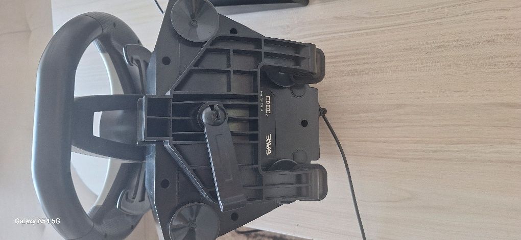 Волан с педали за PC ,PS 3 ,PS 4 , PS 5