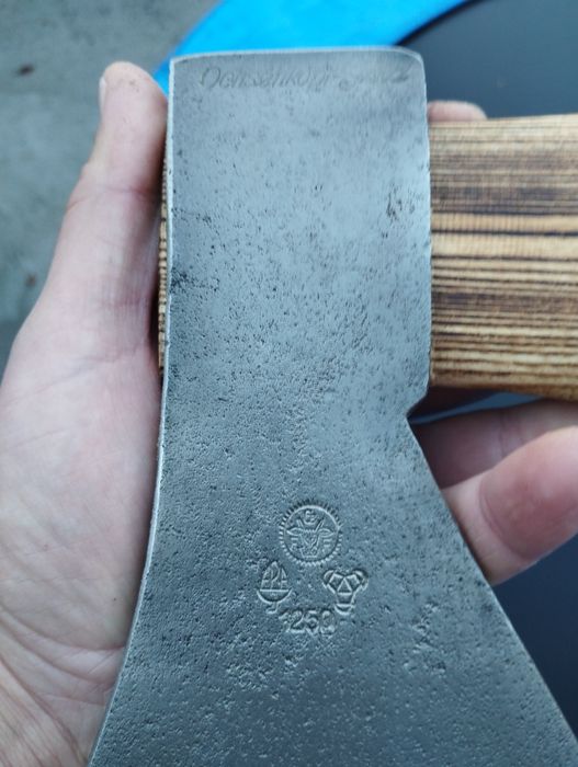 Брадви топори Оксенкопф