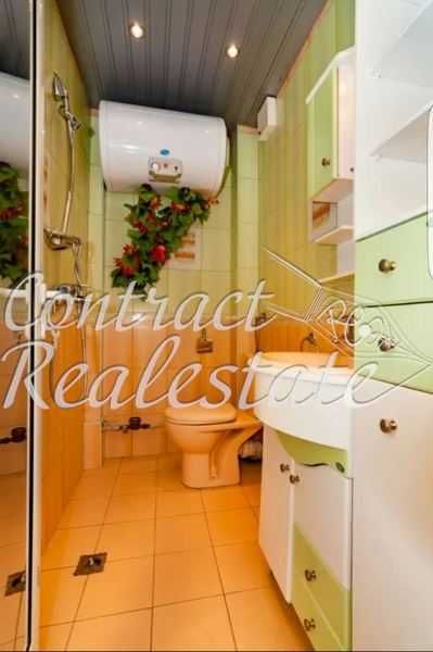 Дава се под наем Тристаен апартамент в Варна, Левски - 70 кв.м за 484.5 € - Снимка #10