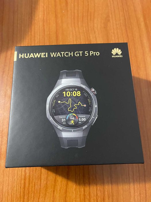 Vând HUAWEI WATCH GT 5 Pro, ca nou