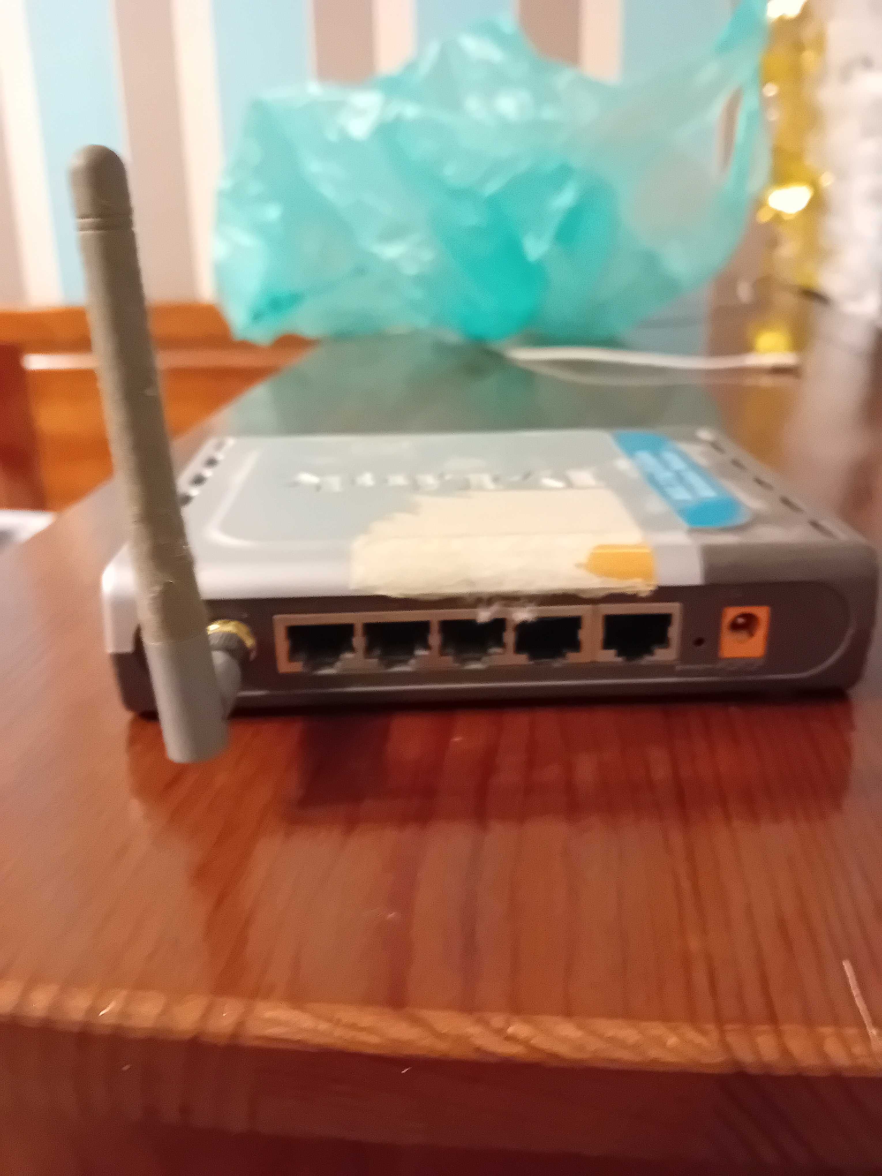 Рутер D-link wireless g router