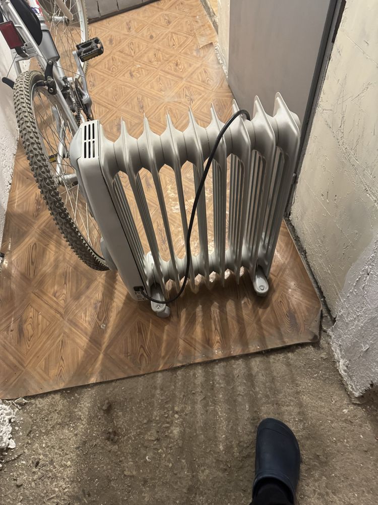 Маслен радиатор на Tesy 2500w