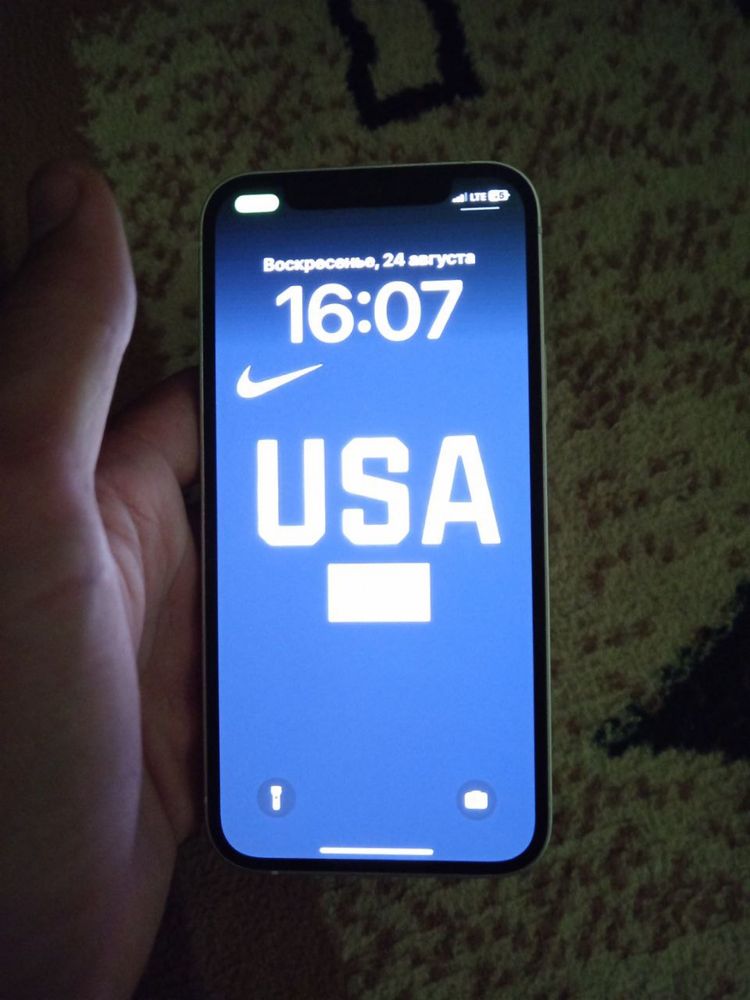 Iphone 12 holati ideal