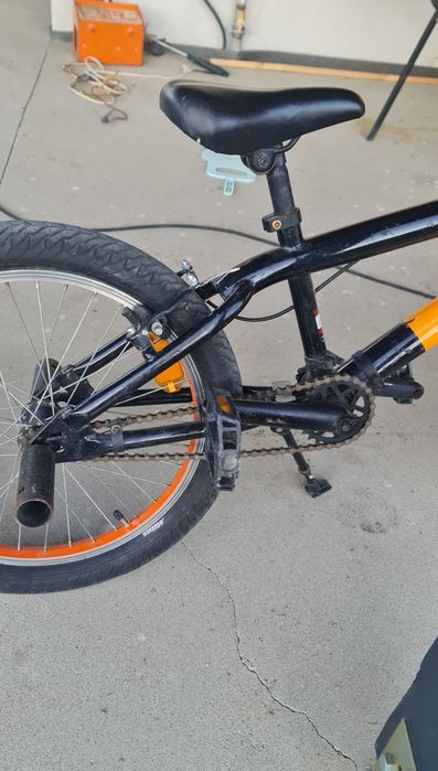 Bicicletă ee vânzare.