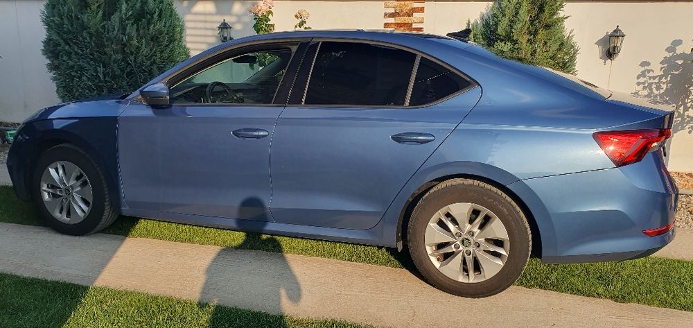 Vând SKODA Octavia