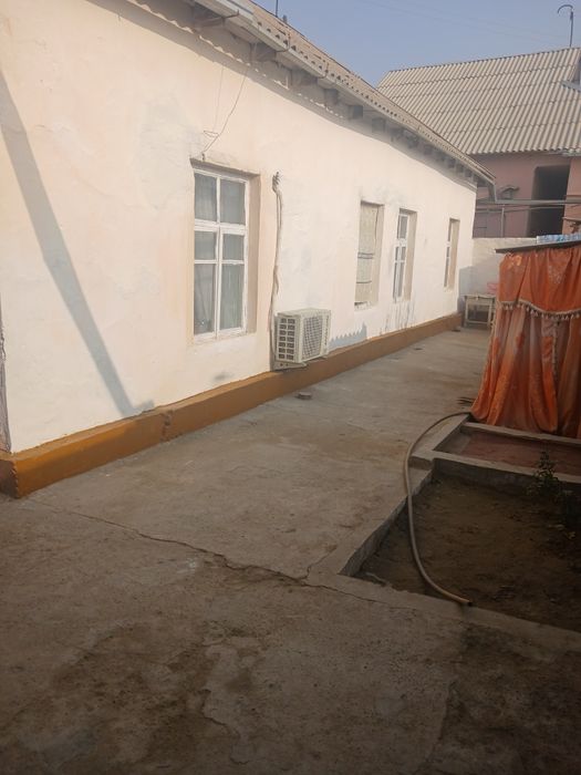 Срочно продаётся дом , ориентир кафе отов.