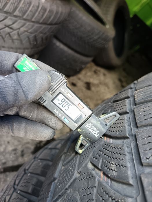 Anvelope MS iarna 235 60 18 Dunlop 2021 5mm