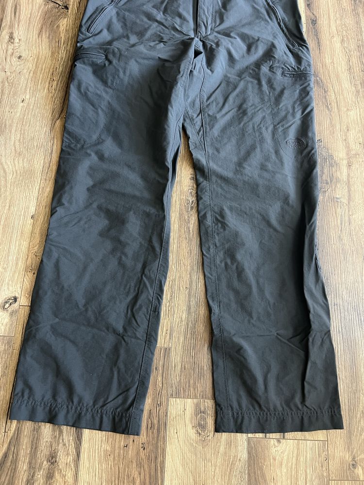 The North Face size 34
