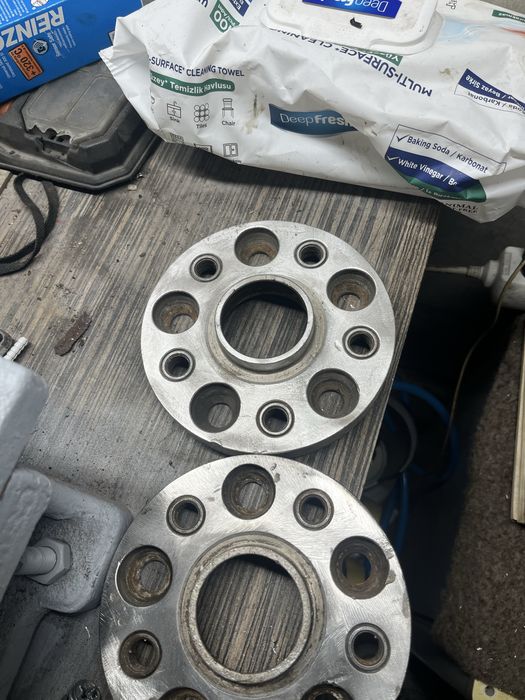 2 броя фланци 20мм