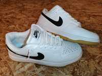 Nike sb dunk white gum