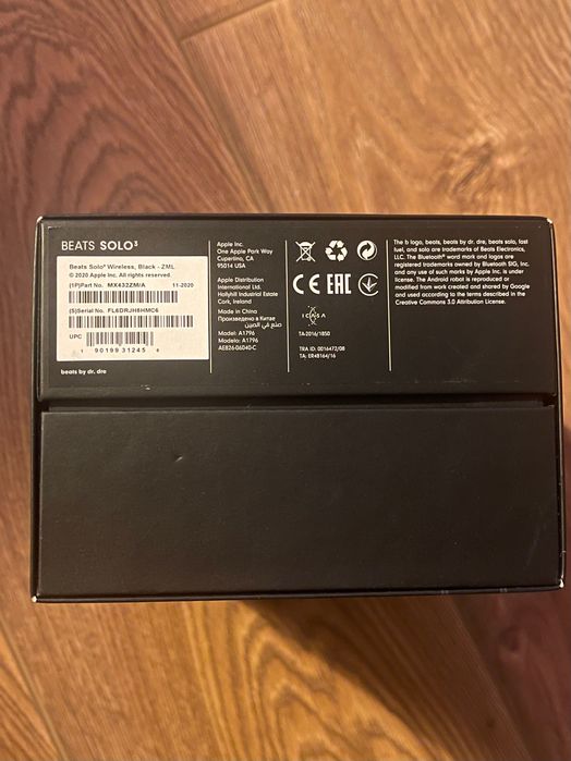 Слушалки  Beats Solo 3 by Dr. Dre, Безжични, Черни