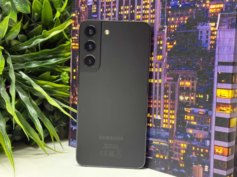 Samsung Galaxy S22 128GB Black Гаранция