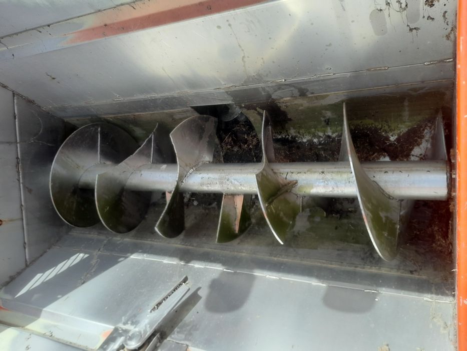 Remorca tehnologica 2 metri cubi