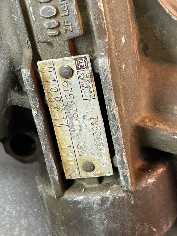 Рулевая рейка на Range Rover L322 Рендж Ровер L322