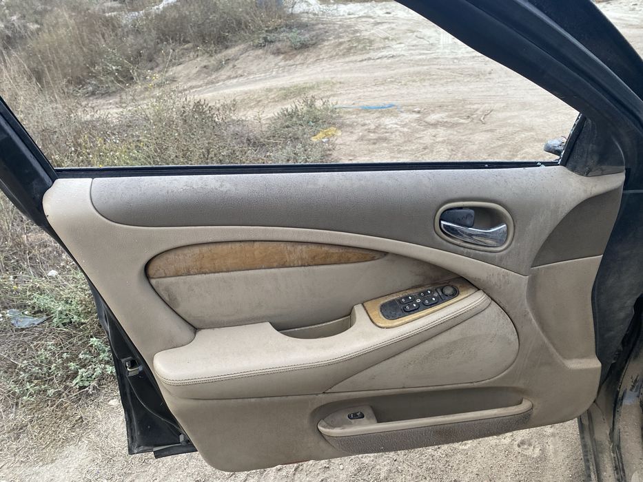 Jaguar S type 3.0i на части