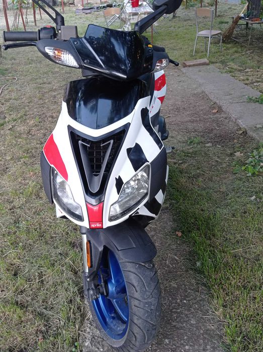 Vind scuter aprilia