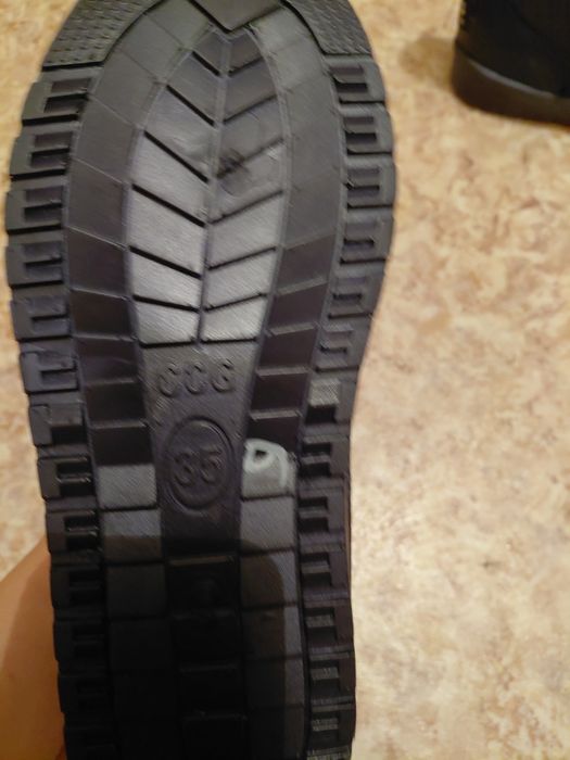 Зимная обувь уги