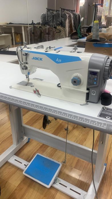 Промышленная швейная машина