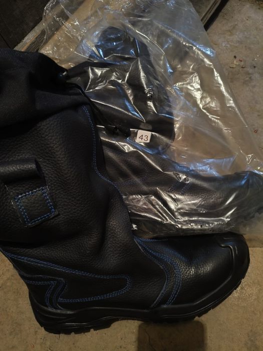 Спец обувь и одежда