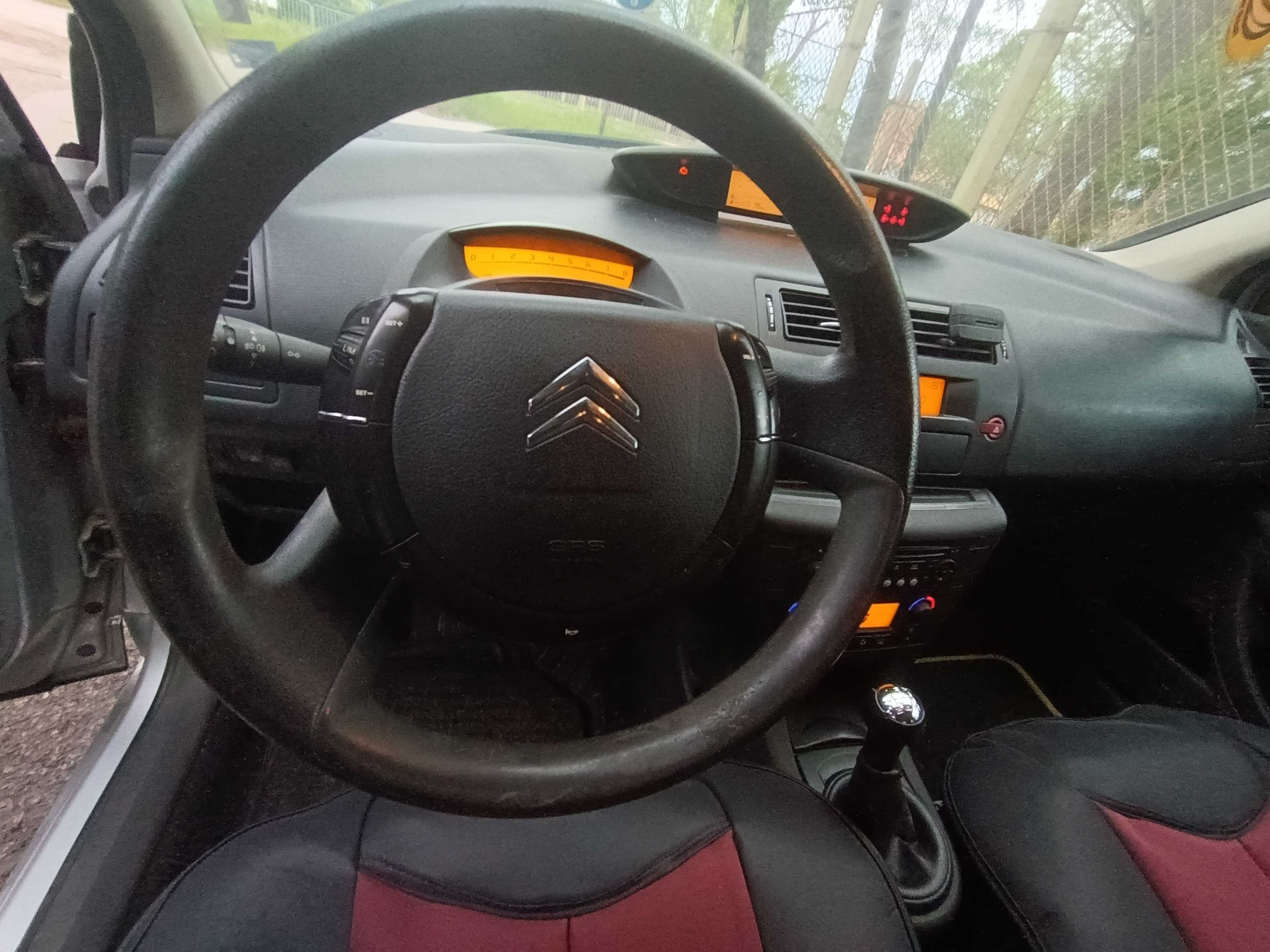 Citroen C4 1.4 бензин/газ 2007 г.