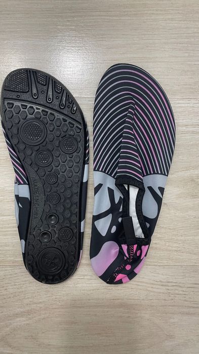 Аквашузы для взрослых