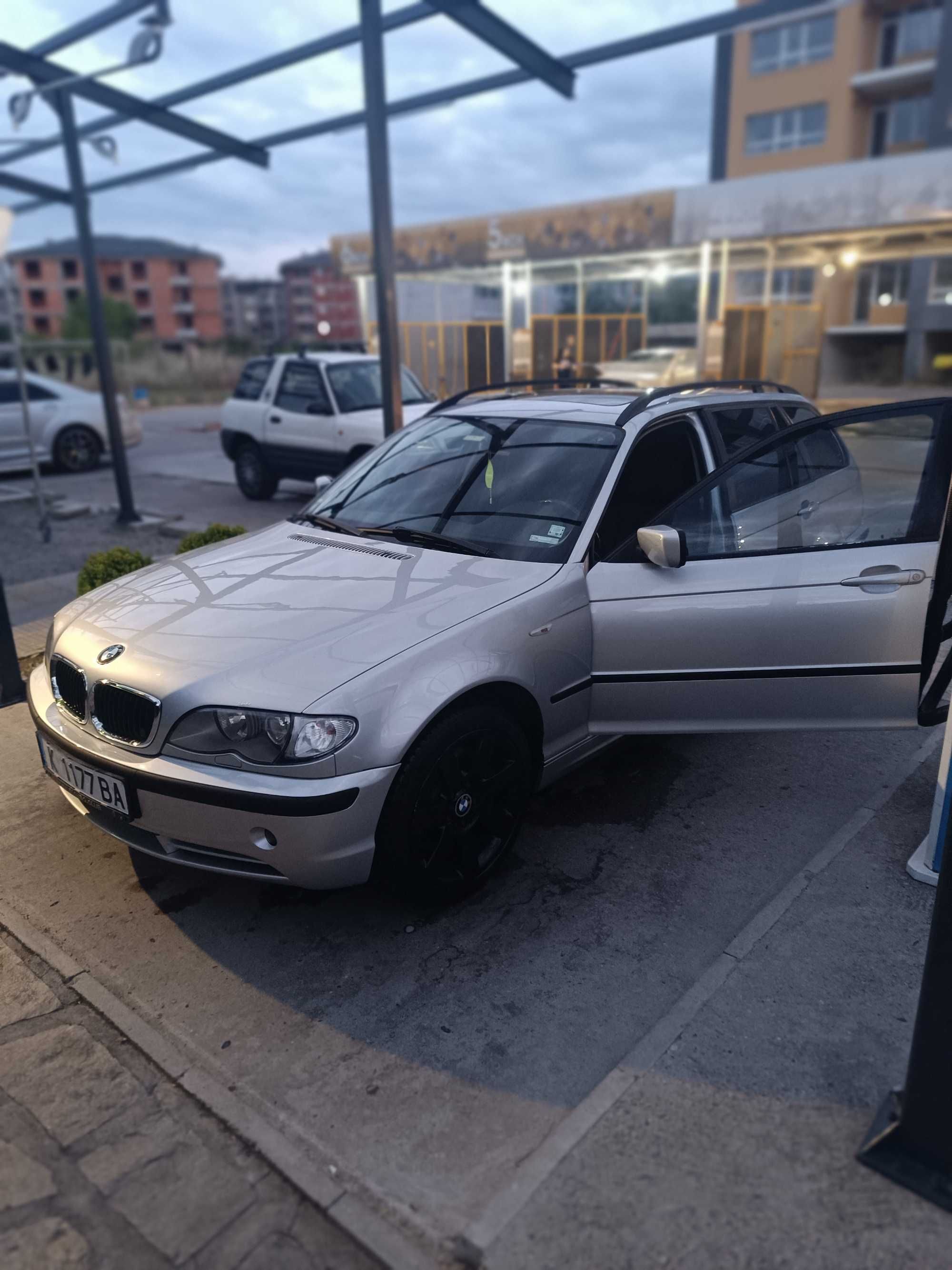 Продавам BMW 330 xi  4*4