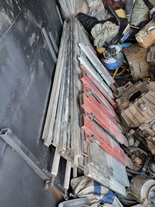 Продаётся алюминывые борта  в комплекте