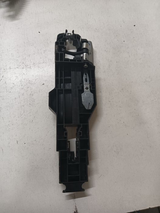 Maner usa interior  stanga spate NISSAN NOTE E12 2012 - > 1.2 1.2 HR12