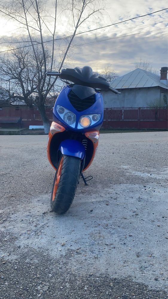 Vand peugeot speedfight 2