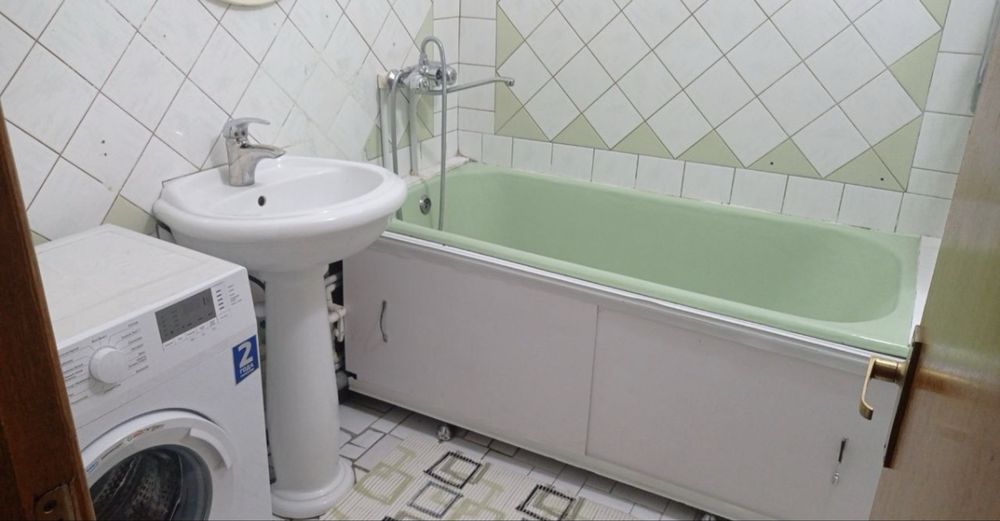 Юнусабад 4 квартал , 2х комнатная