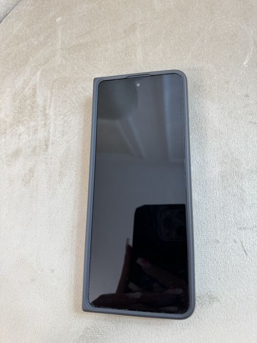 Samsung Galaxy Z Fold5 5G – 512 GB