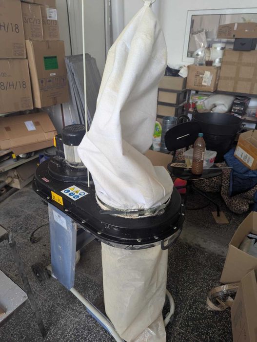 Прахоуловител HBM 8675, 550 W, 230 V, 1150 м³/ч